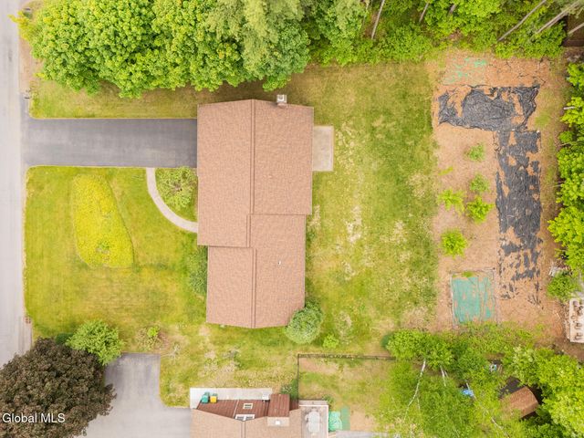 21 Helen Drive, Queensbury, NY 12804