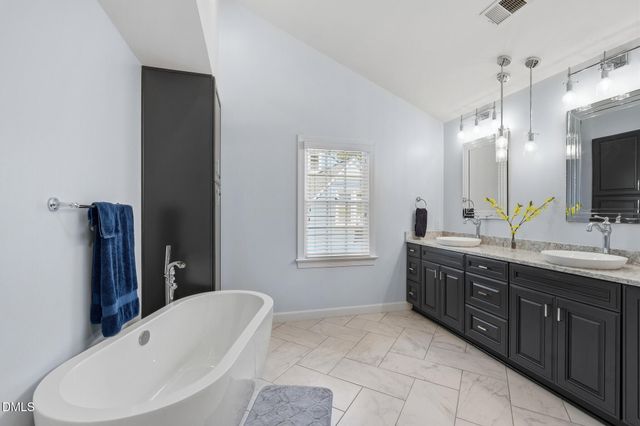 1335 Daventry Court, Chapel Hill, NC 27517
