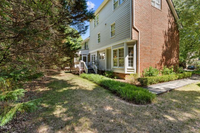 1335 Daventry Court, Chapel Hill, NC 27517