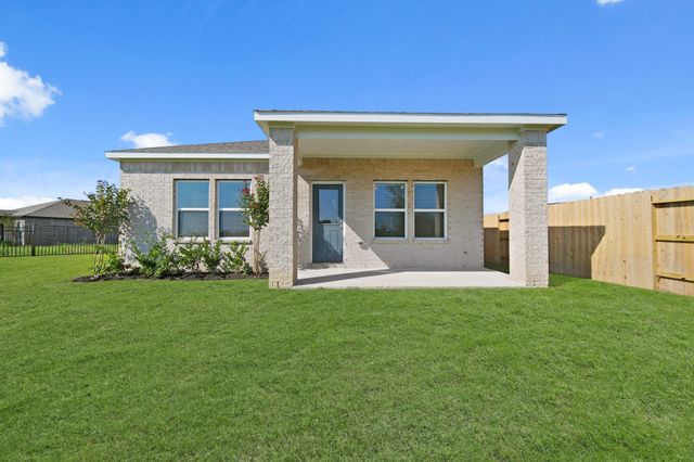 380 Long Branch Drive, Dayton, TX 77535