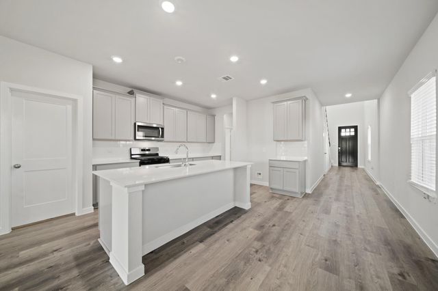 380 Long Branch Drive, Dayton, TX 77535