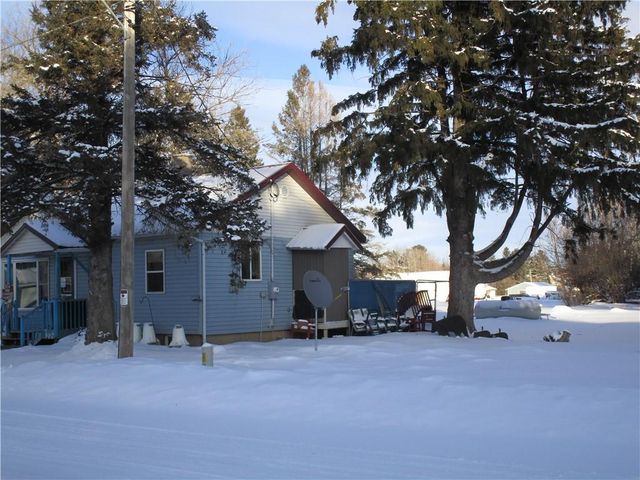 904 Washington Street, Hawkins, WI 54530