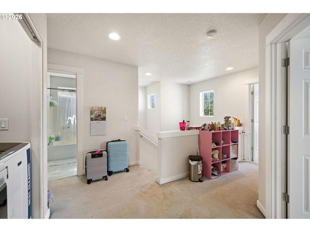 19230 Sw ROSEDALE Ct, Beaverton, OR 97007