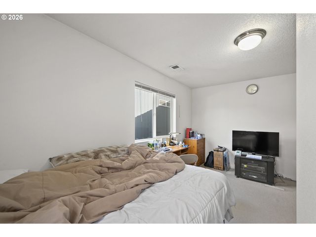 19230 Sw ROSEDALE Ct, Beaverton, OR 97007