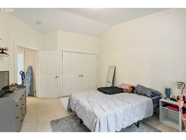 19230 Sw ROSEDALE Ct, Beaverton, OR 97007