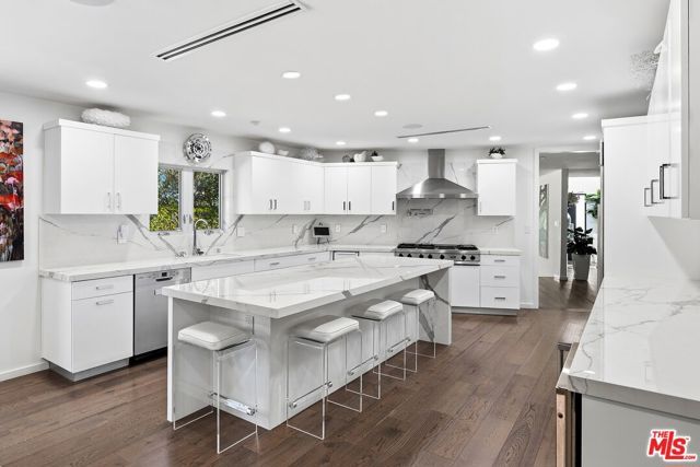3371 Alana Drive, Sherman Oaks, CA 91403