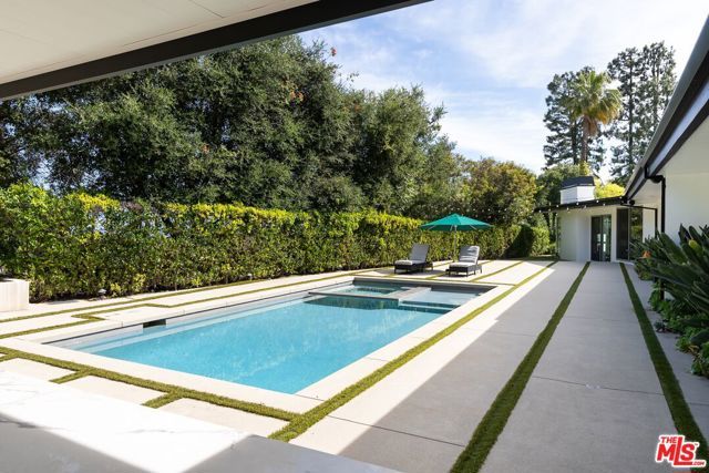 3371 Alana Drive, Sherman Oaks, CA 91403