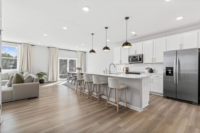 12585 Marmon Street NE, Blaine, MN 55449