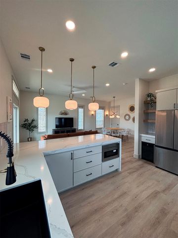 1998 Royalville Court, Crystal Beach, TX 77650