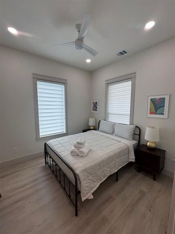 1998 Royalville Court, Crystal Beach, TX 77650