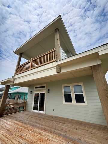 1998 Royalville Court, Crystal Beach, TX 77650