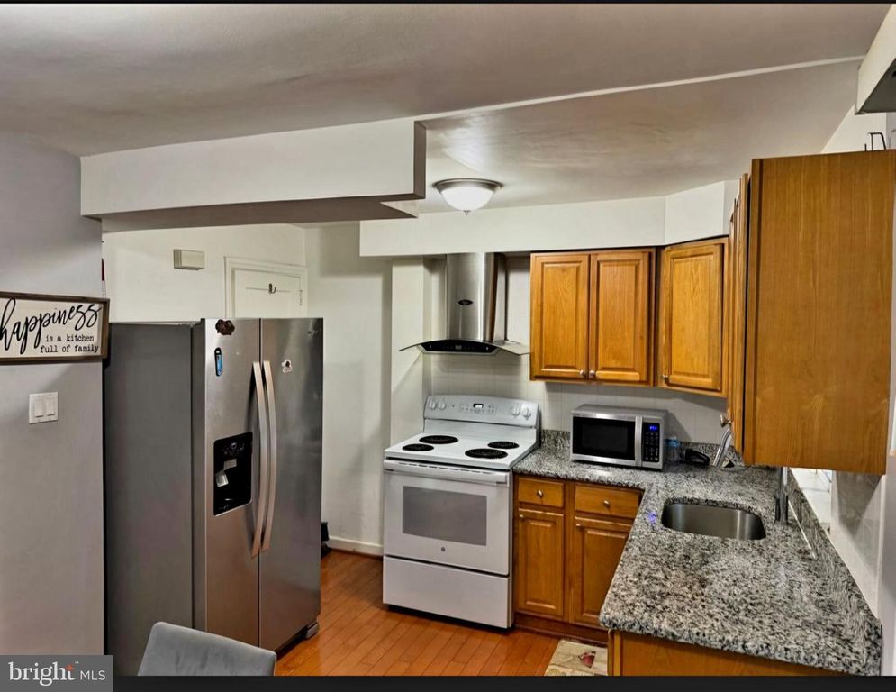 6732 MONTGOMERY AVE, UPPER DARBY, PA 19082 — photo 5