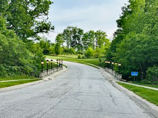 1824 Creekside Court, Westville, IN 46391