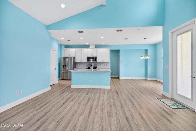 509 Landshark Boulevard, Daytona Beach, FL 32124