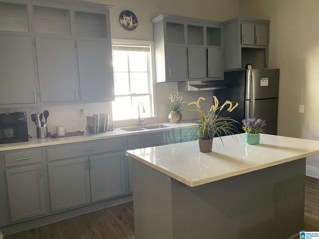 2013 3RD AVENUE S, Irondale, AL 35210