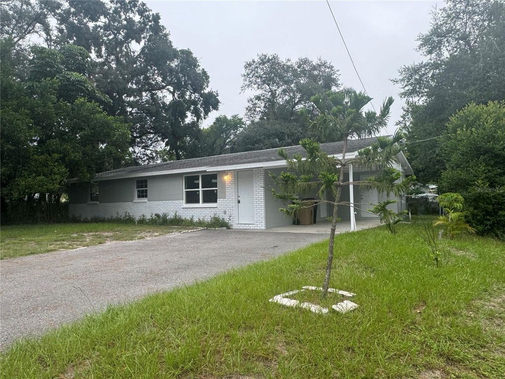 10601 N 52ND STREET, Temple Terrace, FL 33617