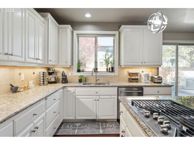 3404 Ne 128TH St, Vancouver, WA 98686