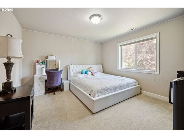 3404 Ne 128TH St, Vancouver, WA 98686