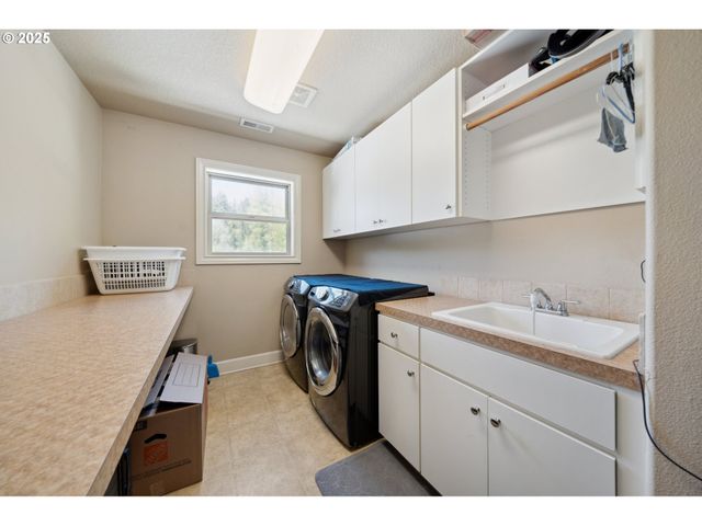 3404 Ne 128TH St, Vancouver, WA 98686