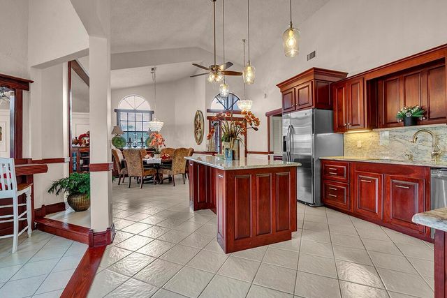 8142 Mimosa Place, Boynton Beach, FL 33472