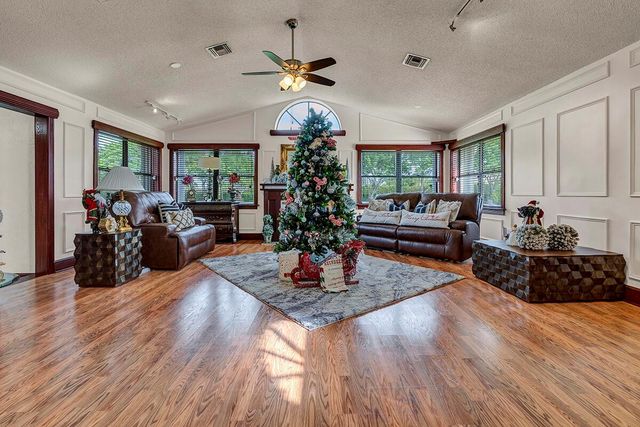 8142 Mimosa Place, Boynton Beach, FL 33472