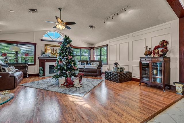 8142 Mimosa Place, Boynton Beach, FL 33472