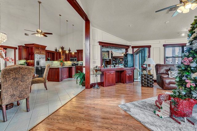 8142 Mimosa Place, Boynton Beach, FL 33472