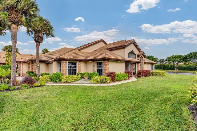 8142 Mimosa Place, Boynton Beach, FL 33472