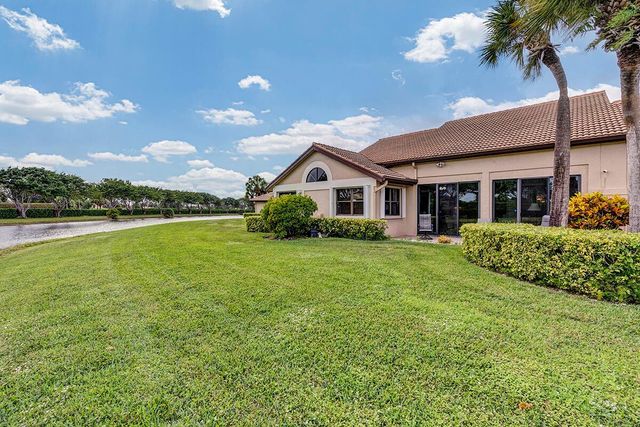 8142 Mimosa Place, Boynton Beach, FL 33472
