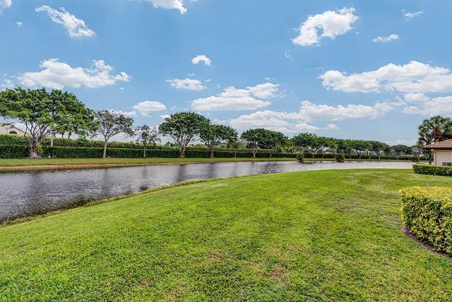 8142 Mimosa Place, Boynton Beach, FL 33472