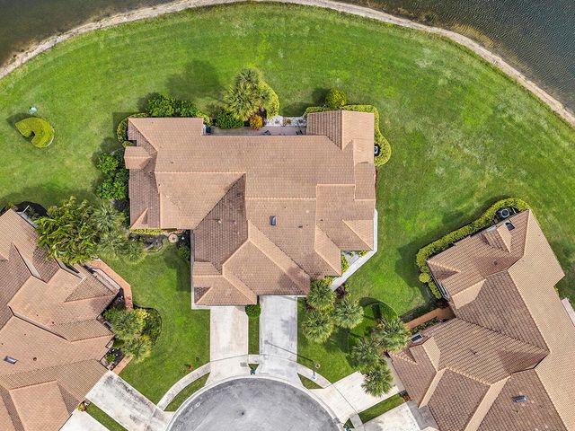 8142 Mimosa Place, Boynton Beach, FL 33472