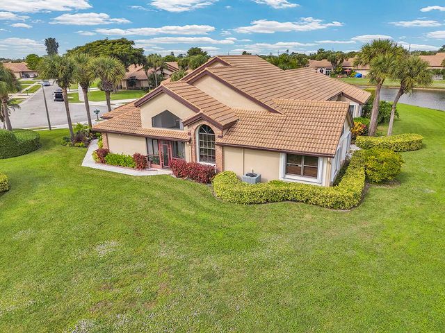 8142 Mimosa Place, Boynton Beach, FL 33472