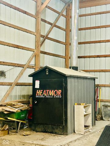 530 E County Road 825 N, Bainbridge, IN 46105