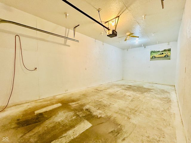 530 E County Road 825 N, Bainbridge, IN 46105