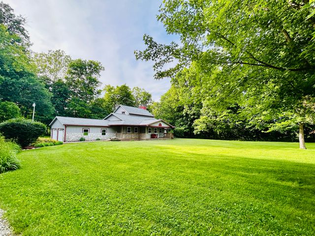 530 E County Road 825 N, Bainbridge, IN 46105