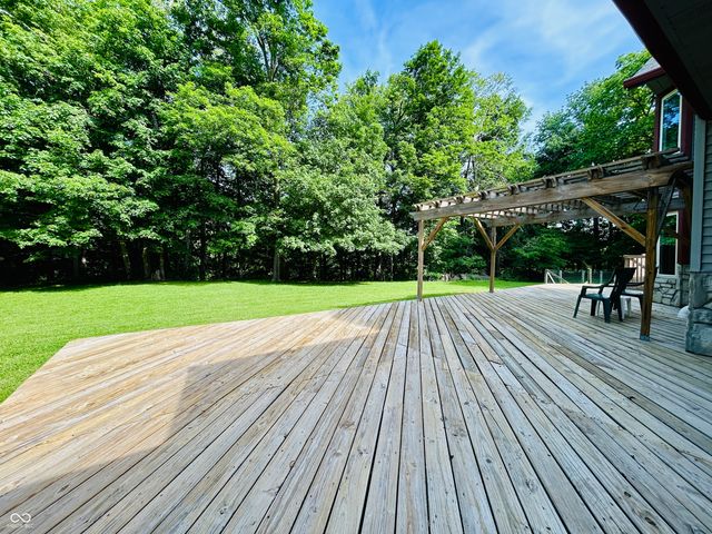 530 E County Road 825 N, Bainbridge, IN 46105