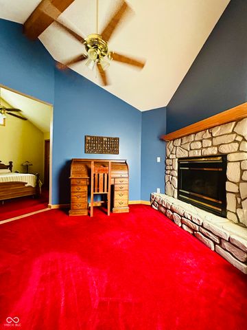 530 E County Road 825 N, Bainbridge, IN 46105