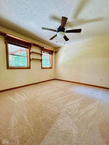 530 E County Road 825 N, Bainbridge, IN 46105
