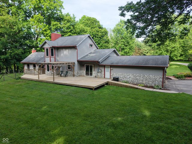 530 E County Road 825 N, Bainbridge, IN 46105