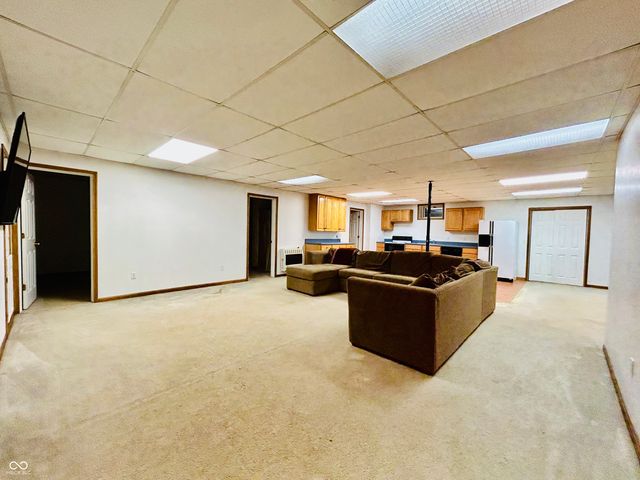 530 E County Road 825 N, Bainbridge, IN 46105