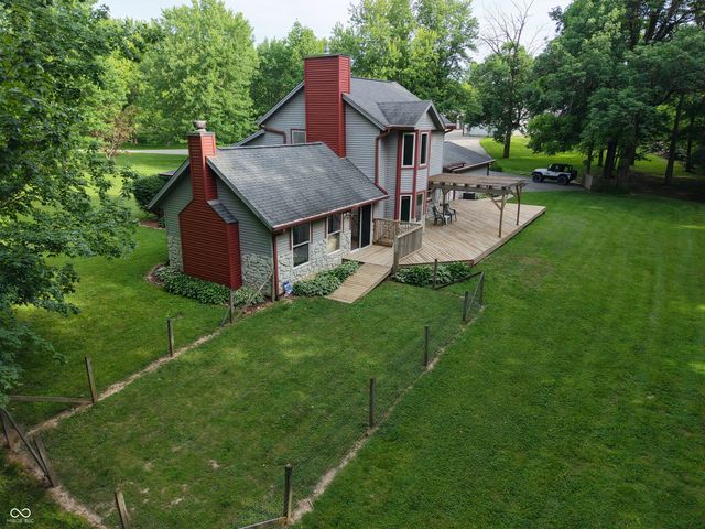 530 E County Road 825 N, Bainbridge, IN 46105