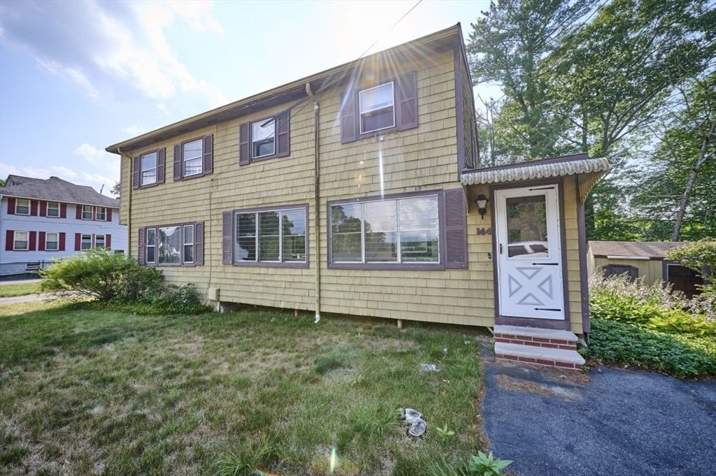 144 South St, Tewksbury, MA 01876
