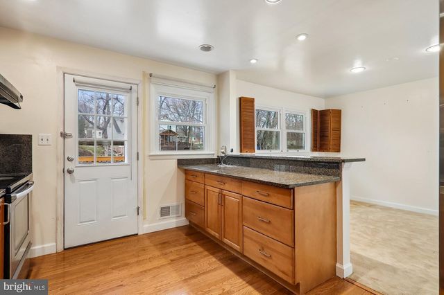 808 JOHNSON AVE, Silver Spring, MD 20904