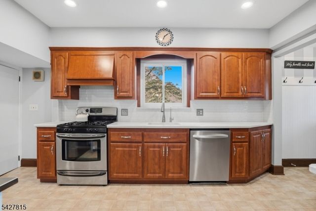 350 Spruce Ave, Garwood Boro, NJ 07027