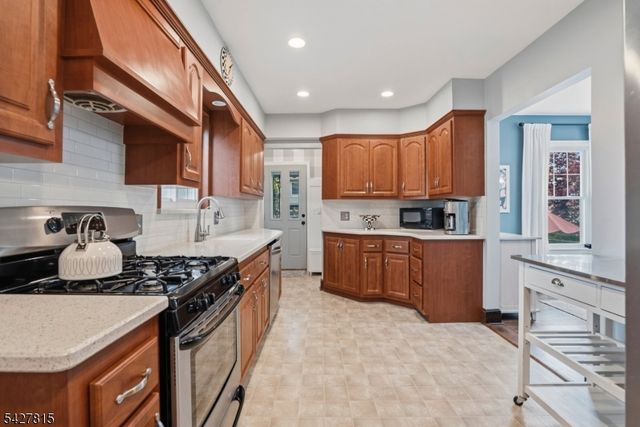 350 Spruce Ave, Garwood Boro, NJ 07027