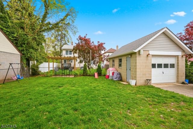 350 Spruce Ave, Garwood Boro, NJ 07027