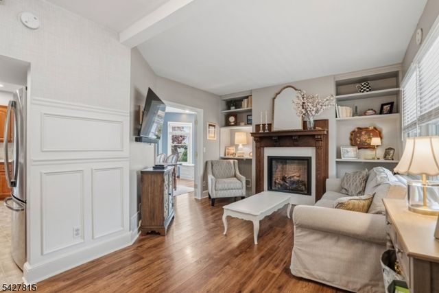 350 Spruce Ave, Garwood Boro, NJ 07027