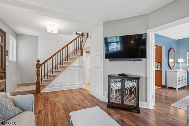 350 Spruce Ave, Garwood Boro, NJ 07027