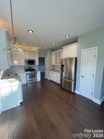 210 Southhaven Drive, Mooresville, NC 28117