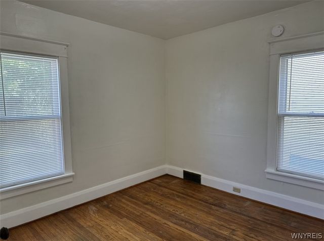 22 Briggs Avenue, Buffalo, NY 14207